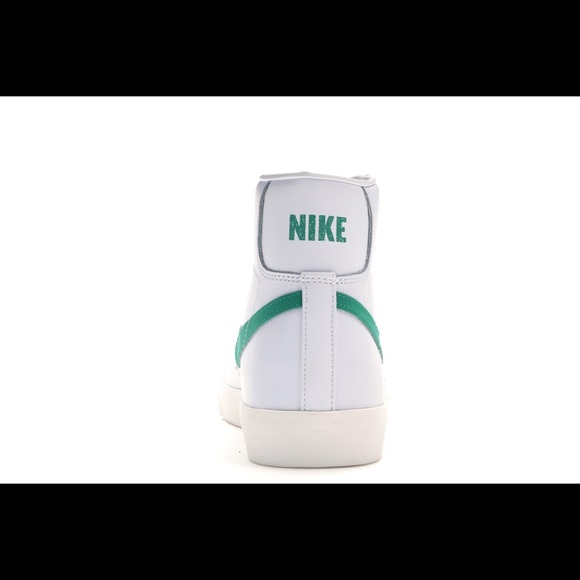 Nike Blazer Mid 77 - Picture 3 of 7